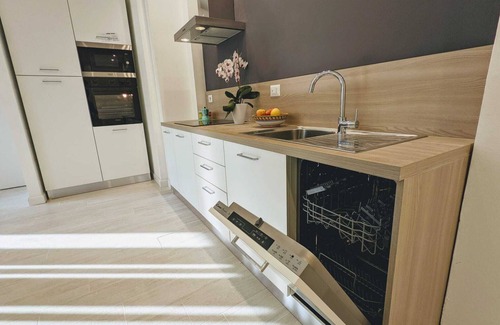Lorenteggio Apartment | Design Stay NAVIGLI Fast to Duomo, Last Supper, Galleria, Castello, La Scala