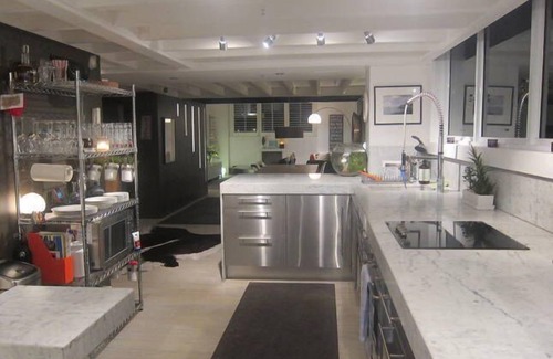 Darlinghurst Apartment | Designer Warehouse Apartment City Fringe