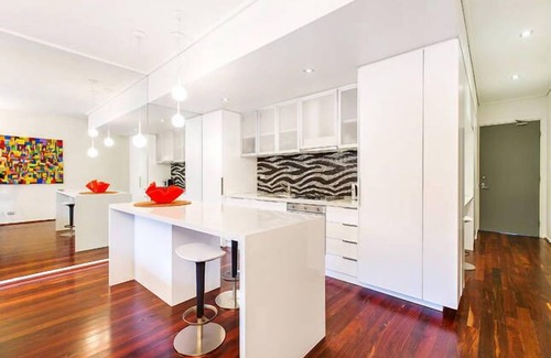 St Kilda Apartment | DesignLife Apartment :Spacious: Design: Location: