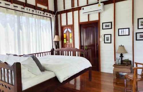 Wat Ko Hotel | Destiny Home Stay
