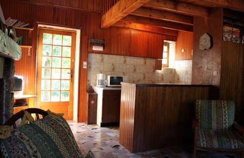 Quezac House | Detached house with garden in the village of Quézac