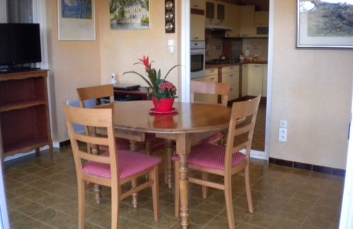 Saint-Paulet-de-Caisson Villa | Detached villa with forest views, 6km from St Martin d'Ardeche.