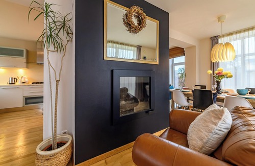 Liepaja House | ✮Detached Holiday Home ♥40inSmartTV♨Barbecue▨Garden and Parking✮