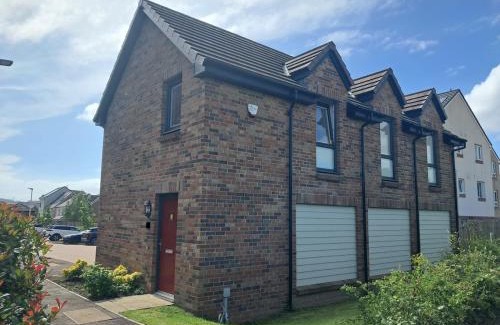Bishopton House | Detached Home in Bishopton