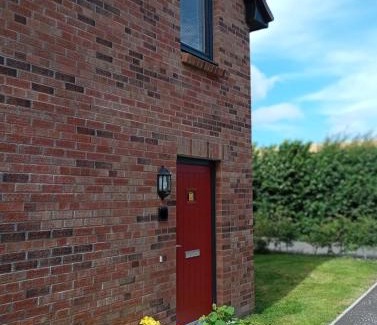 Bishopton House | Detached Home in Bishopton