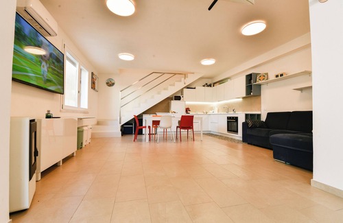 Birgi Vecchi House | Detached house at the Stagnone with panoramic terrace.