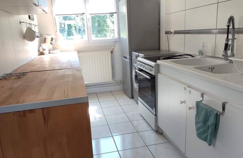 Abbeville House | Detached house with enclosed garden