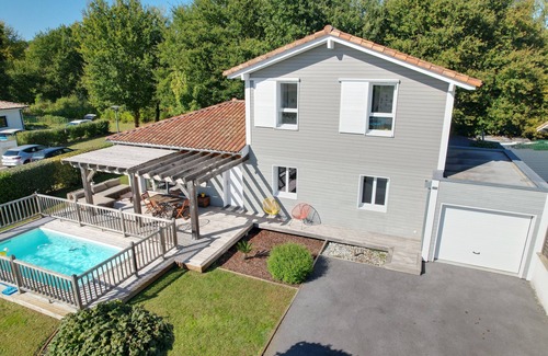 Tosse House | Detached wooden house with swimming pool near Seignosse/Hossegor