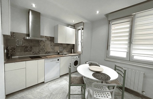 Deustuko San Pedro-Erribera Apartment | Deusto City Center