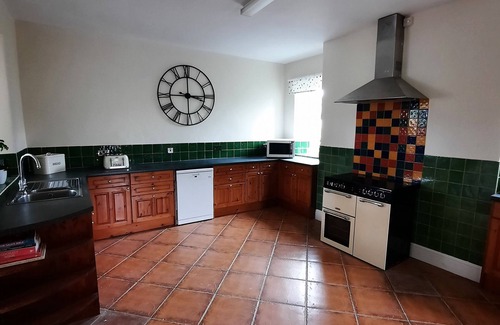 Morebath House | Devon Holiday Home. nHot Tub, Play Area & games Room Country Views. n12 Guests