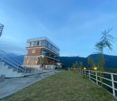 Kaski Resort | Dhikidada Resort