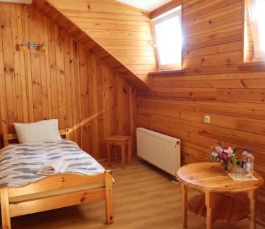 Kandava House | Dižpriedes