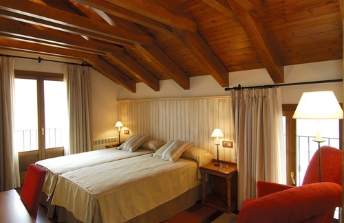 Castejon de Sos Hotel | Diamo