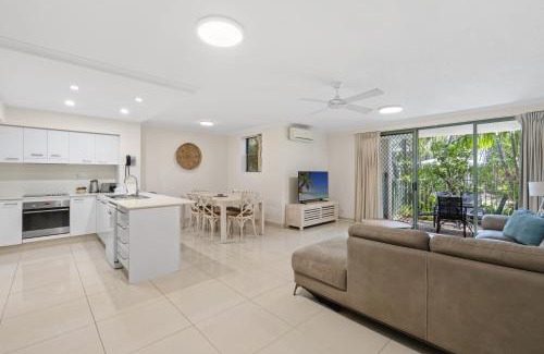 Mermaid Beach Apartment | Diamond Beach 39