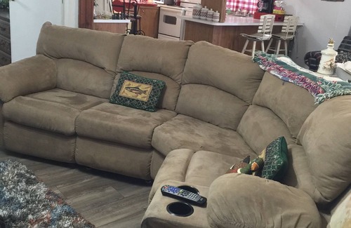 Murfreesboro House | Diamond Hunters, Flyfishing Hideaway close to everything