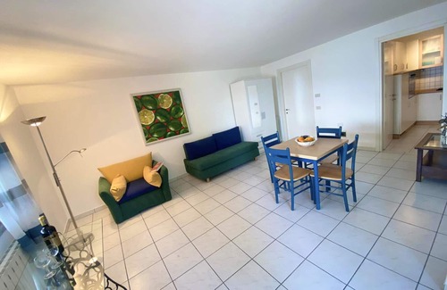 Oggebbio Villa | Diana villa with garden and lake view in Oggebbio