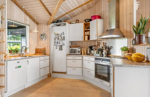 Ronbjerg House | "Diderik" - 20m to the inlet by Interhome