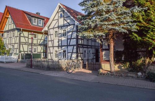 Nazza House | Die drei Haselnüsse