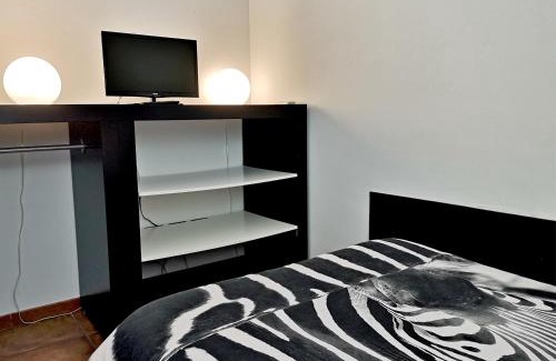 Barumini Bed & Breakfast | Diecizero Affittacamere