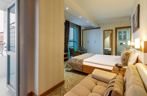 Yenisehir Hotel | Dies Hotel