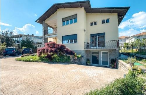Gozzano Apartment | Dietro L'angolo