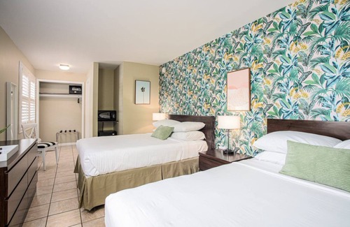 St. Augustine Hotel | Digital Retro Boutique Hotel - Double Full Near Historic Downtown St. Augustine & the Beach