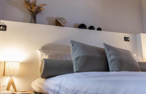 Canossa Bed & Breakfast | Dimidium