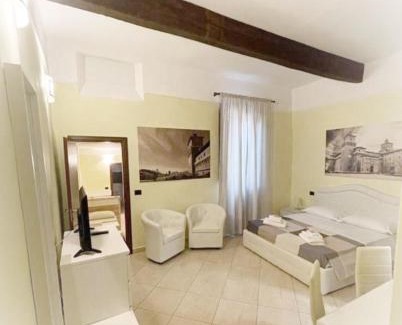 Ferrara Historic Centre House | DIMORA AL SARACENO