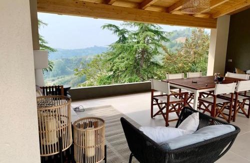 Monticello d'Alba Apartment | Dimora Roè