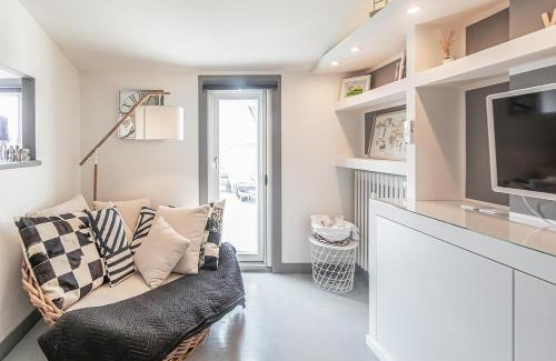 Careggi Rifredi Apartment | Dimora Romito with Private Terrace