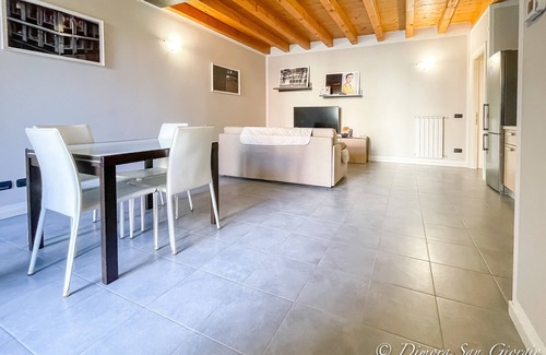 Bonate Sotto House | Dimora San Giorgio casa vacanze ampia e confortevole in centro paese
