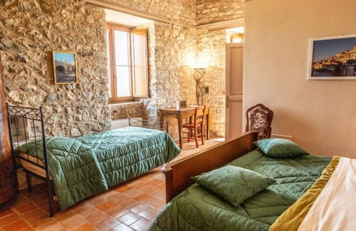 Calitri Bed & Breakfast | Dimora Schioppo - Tripla
