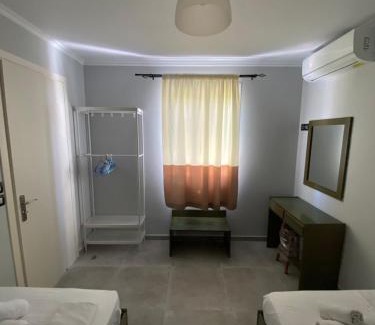 Plateies House | Dina’s house