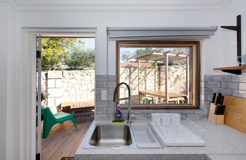 White Gum Valley Apartment | Dingo at White Gum Lodge