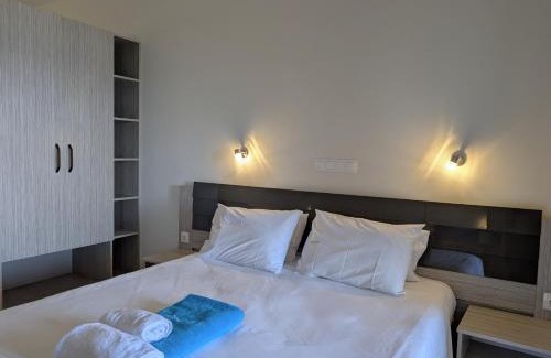 Apraos Apartment | Dionysos Apartments
