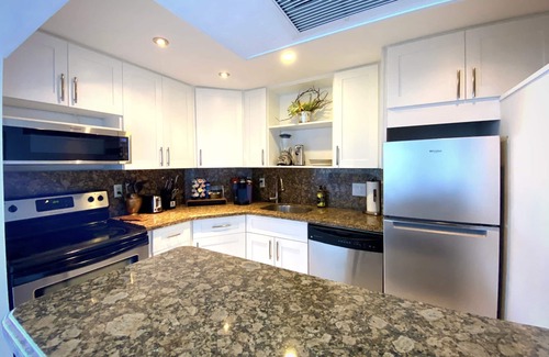 Bermuda Riviera Condo | Direct Ocean View Condo