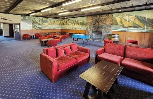 Omarama Hotel | Discovery Countrytime Hotel