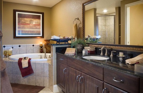 Florida Central Atlantic Coast Resort | Disney/SeaWorld Adjacent. Cozy 2-bedroom Waterpark resort with Golf!