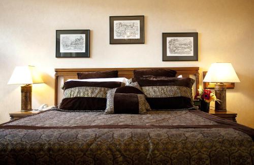 Palmerston North Hotel | Distinction Coachman Hotel, Palmerston North