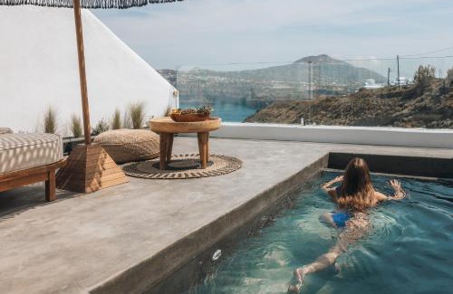 Akrotiri Hotel | Divino Caldera