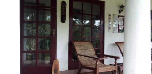 Pinnawala House | Diyagal Villa