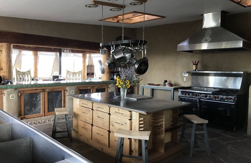 Arroyo Hondo House | Dobson House-Famous Taos Earthship Inn