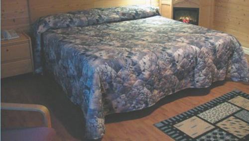 St. Barbe Hotel | Dockside Motel