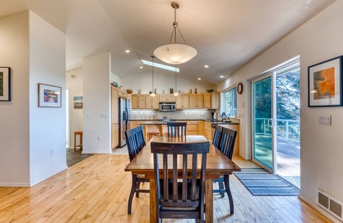 Seal Rock House | Dog-friendly house w/ocean & mountain views - easy beach/park access, game room