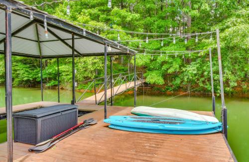 Gumlog House | Dog-Friendly Lavonia Home with Dock and Lake Access