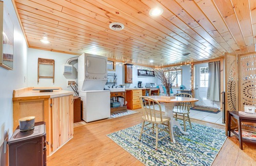 Whitehall Apartment | Dog-Friendly Mtn Retreat in Whitehall w/View!