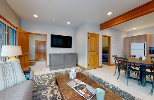 Old Town House | Dog-friendly retreat with private hot tub & mountain view - near skiing/hiking