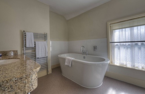 Tutbury Hotel | Dog & Partridge Hotel by Greene King Inns