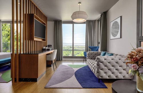 Sant Esteve Sesrovires Hotel | Dolce by Wyndham Barcelona Resort