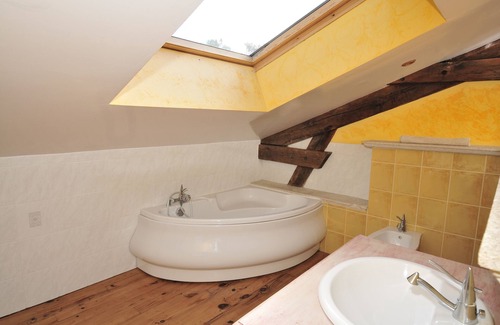 Mondragon House | Dolce Vita